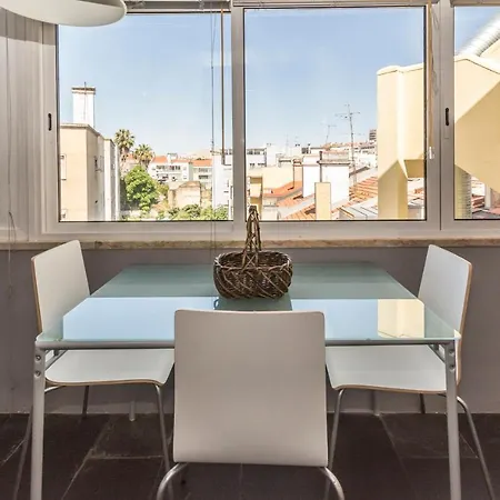 Houze_city Center, 5 Flat W/ Sunny Terrace Apartman Lisboa